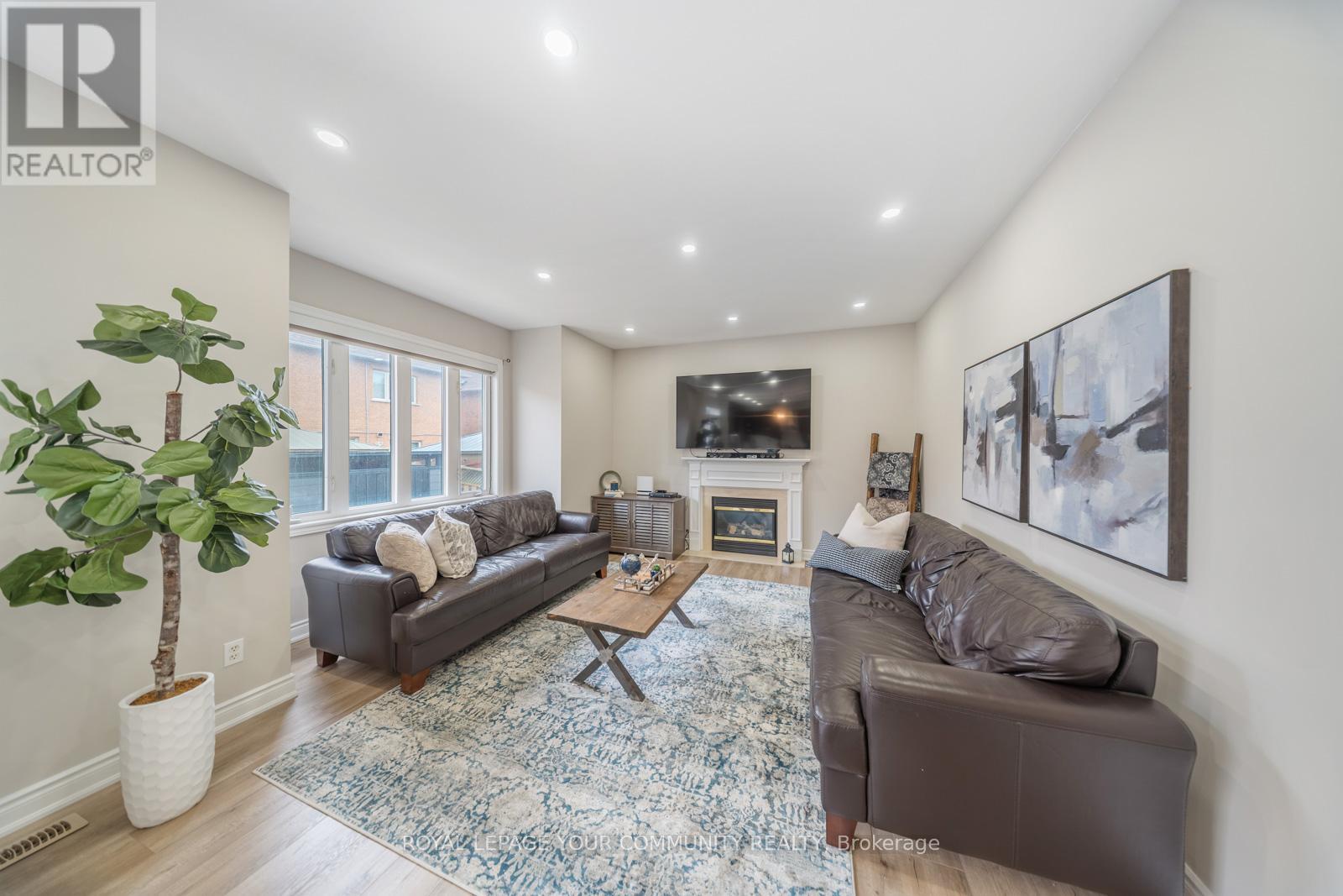 15 Pika Trail, Brampton, Ontario  L6R 2Y1 - Photo 12 - W12397968