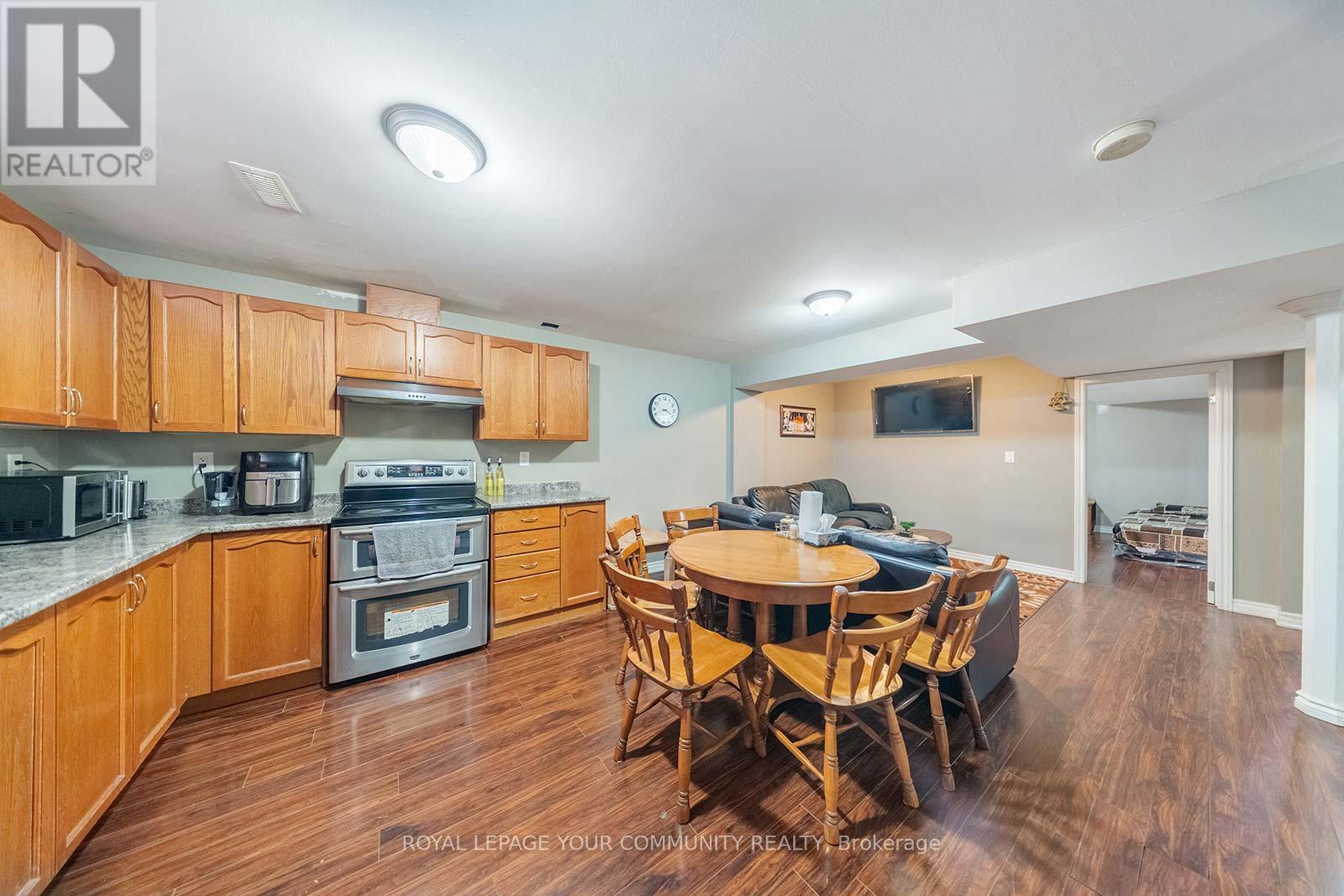 15 Pika Trail, Brampton, Ontario  L6R 2Y1 - Photo 32 - W12397968
