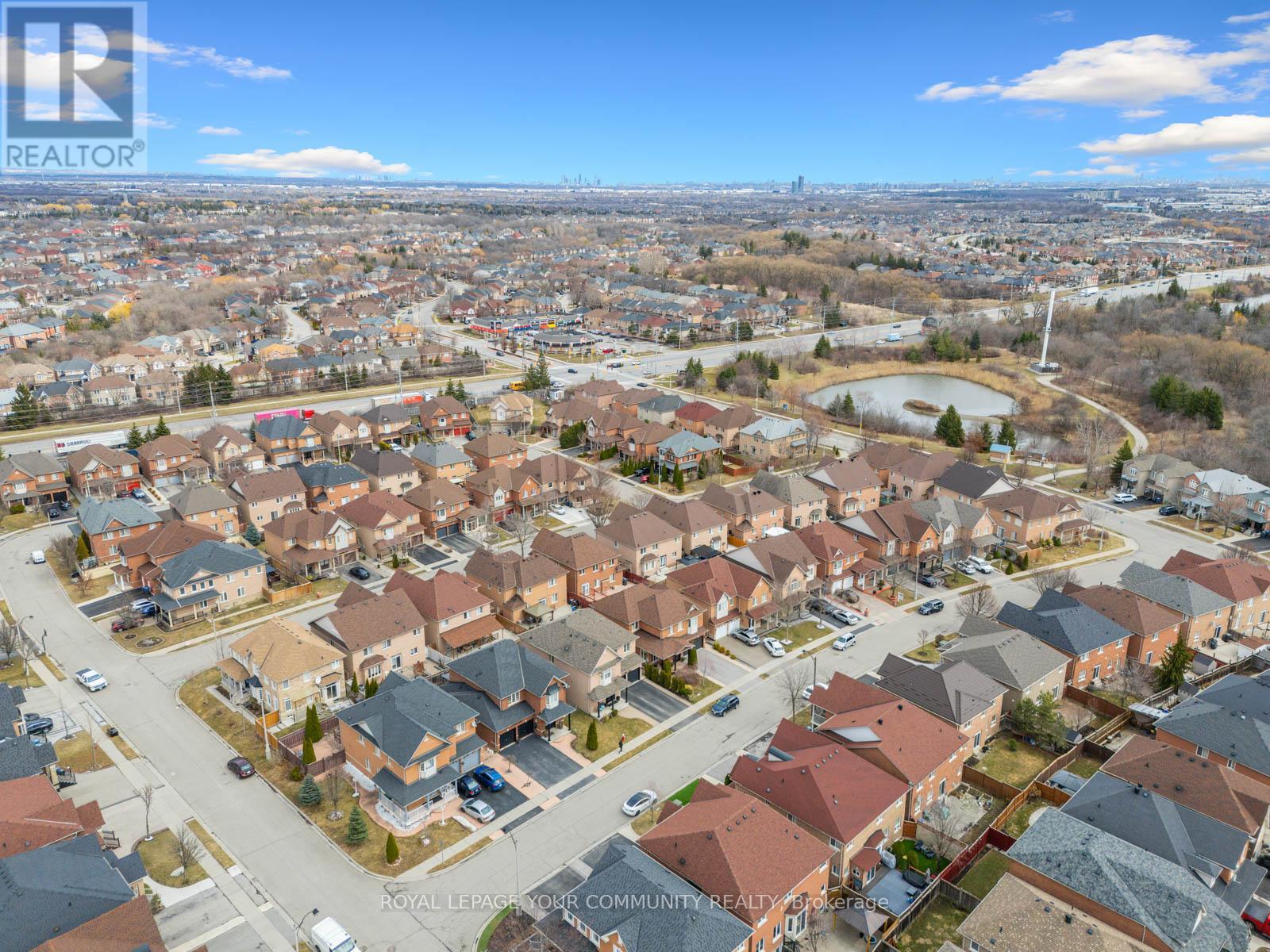 15 Pika Trail, Brampton, Ontario  L6R 2Y1 - Photo 38 - W12397968