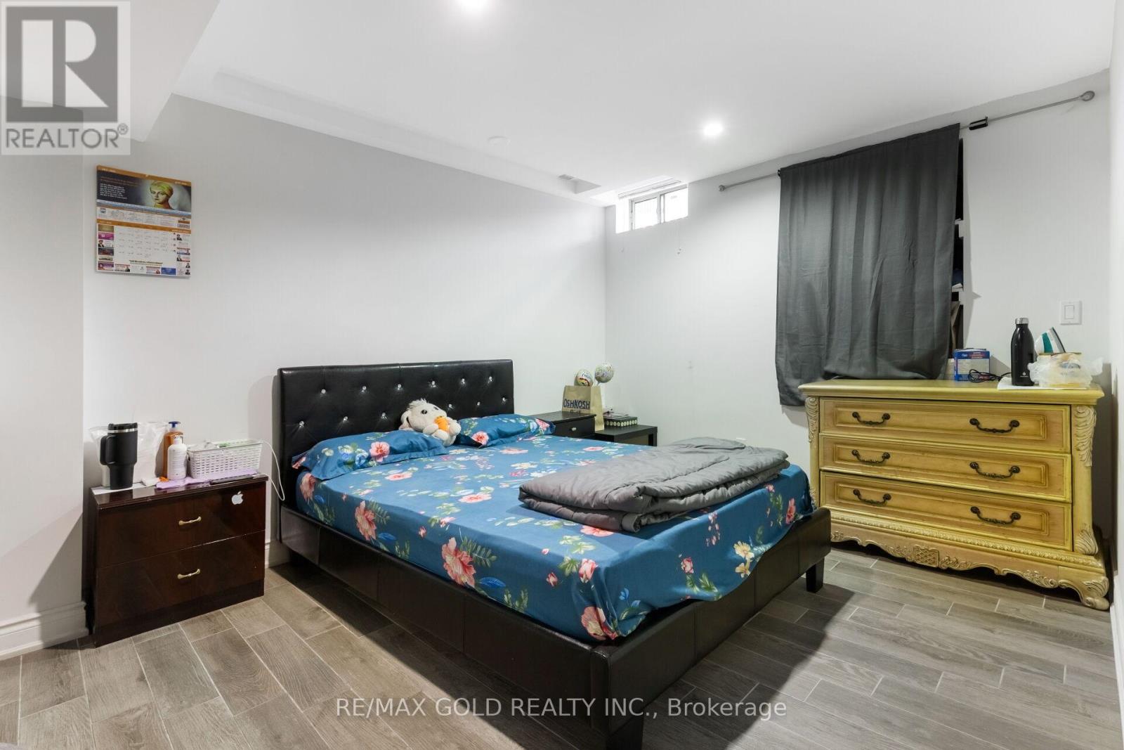 15 Smoothrock Trail, Brampton (Sandringham-Wellington North), Ontario  L6R 0S5 - Photo 44 - W12398015