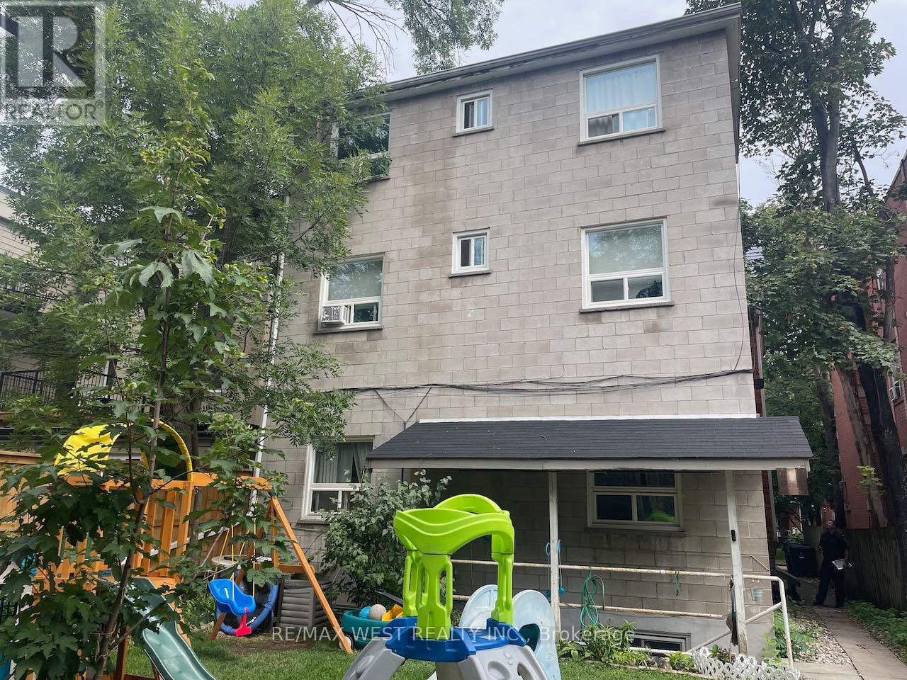 190 Dunn Avenue, Toronto (South Parkdale), Ontario  M6K 2R9 - Photo 3 - W12398017