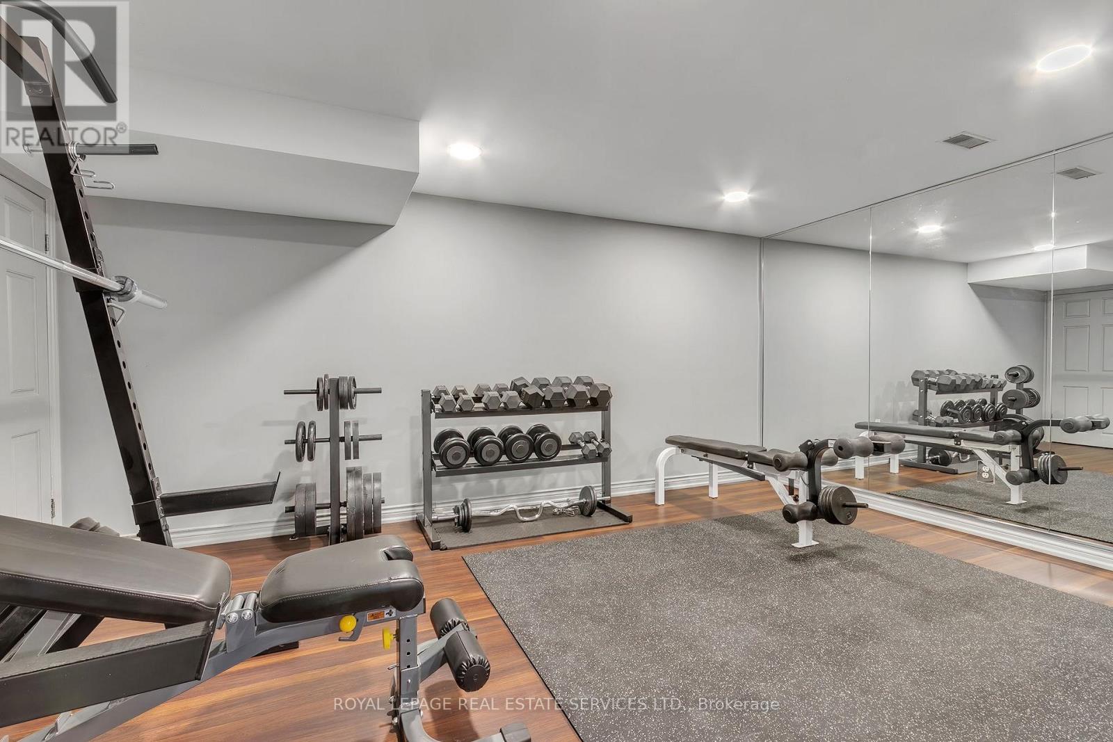 446 Copeland Court, Oakville, Ontario  L6J 4B9 - Photo 33 - W12398089