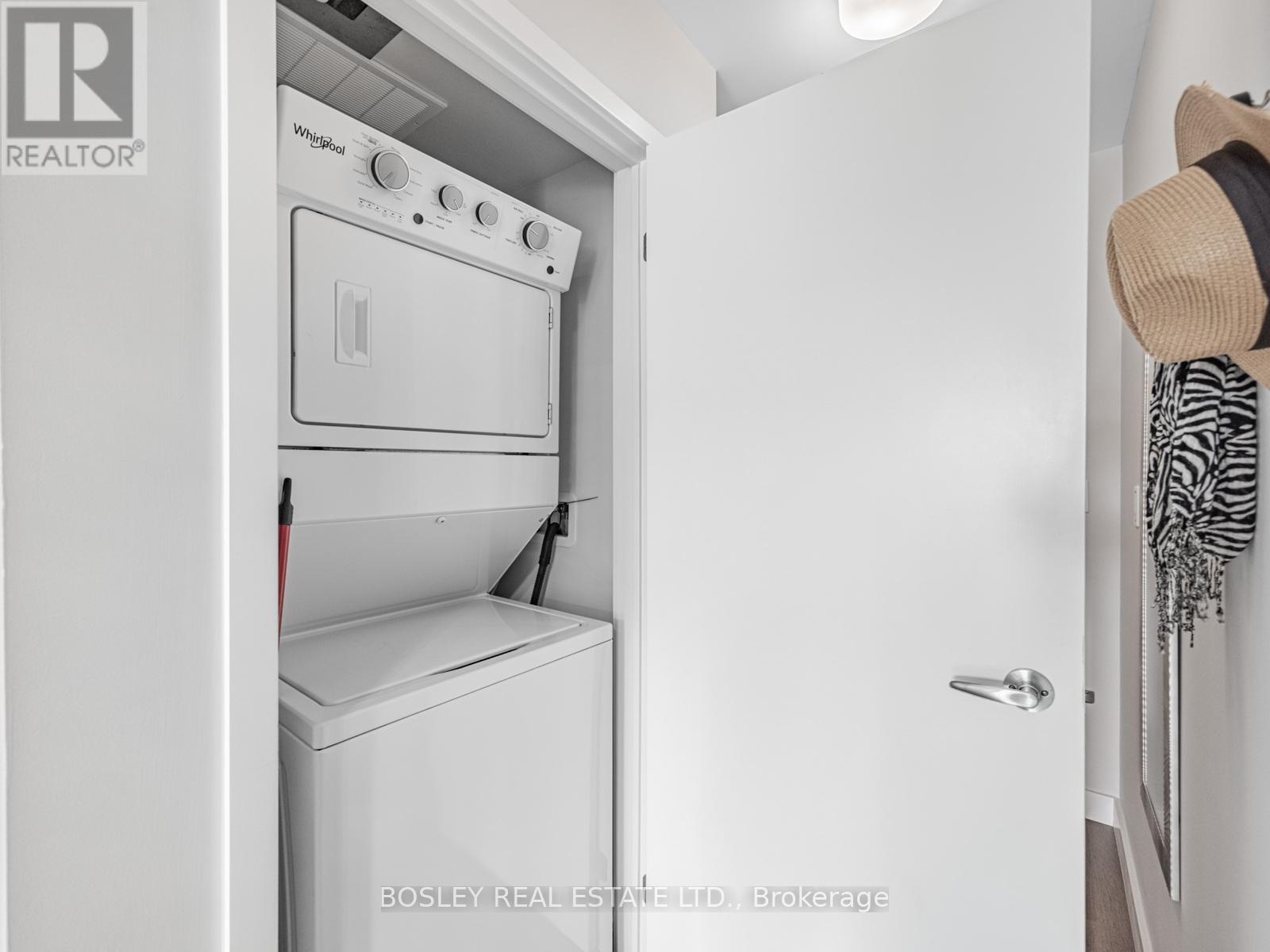 201 - 150 Sabina Drive, Oakville (Go Glenorchy), Ontario  L6H 0W3 - Photo 22 - W12398115