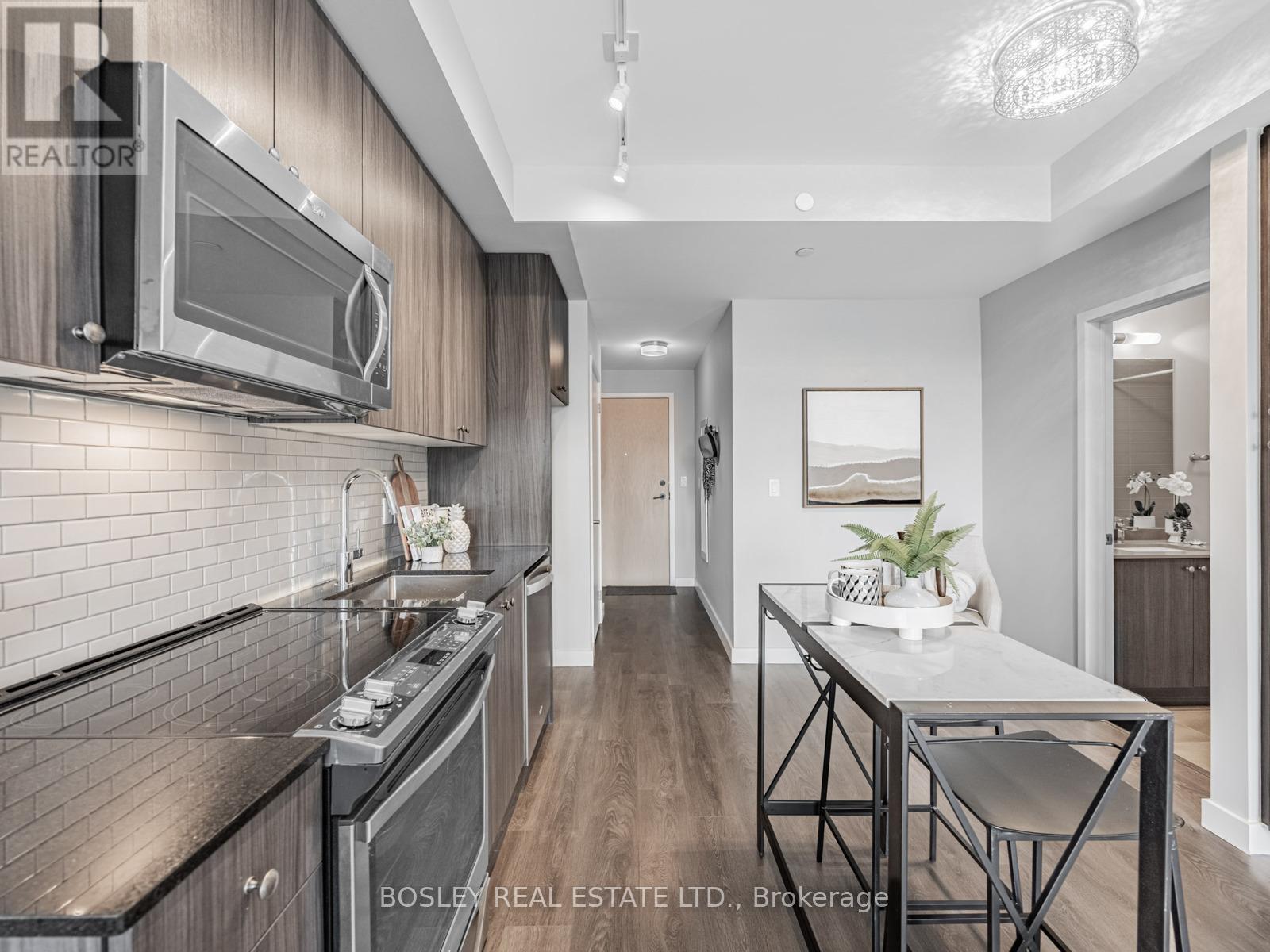 201 - 150 Sabina Drive, Oakville (Go Glenorchy), Ontario  L6H 0W3 - Photo 8 - W12398115