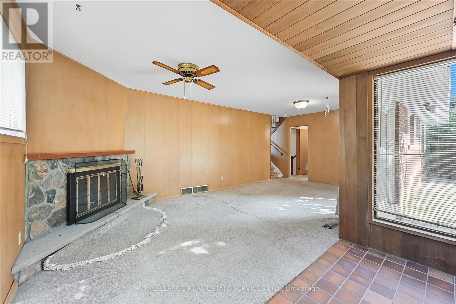 1536 Venetia Drive, Oakville, Ontario  L6L 1K7 - Photo 34 - W12398137