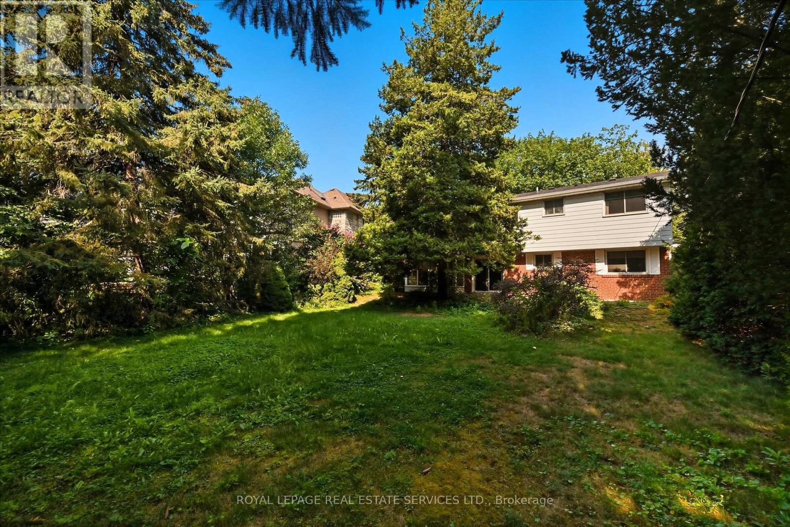 1536 Venetia Drive, Oakville, Ontario  L6L 1K7 - Photo 43 - W12398137