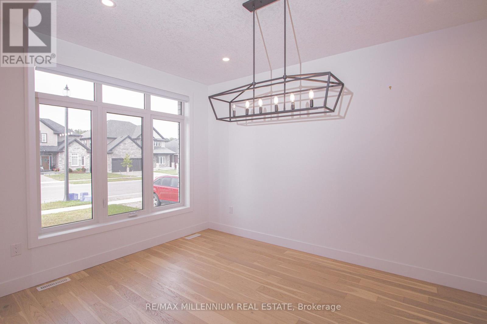 195 Boardwalk Way, Thames Centre, Ontario  N0L 1G2 - Photo 18 - X12397969