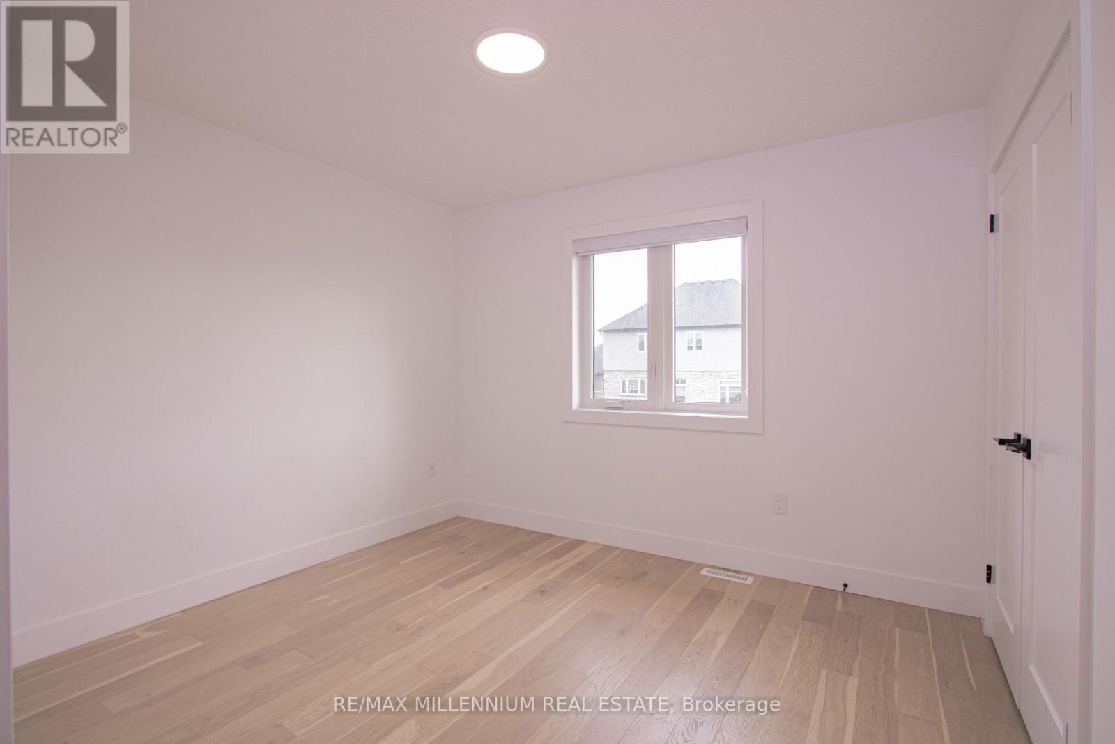 195 Boardwalk Way, Thames Centre, Ontario  N0L 1G2 - Photo 27 - X12397969