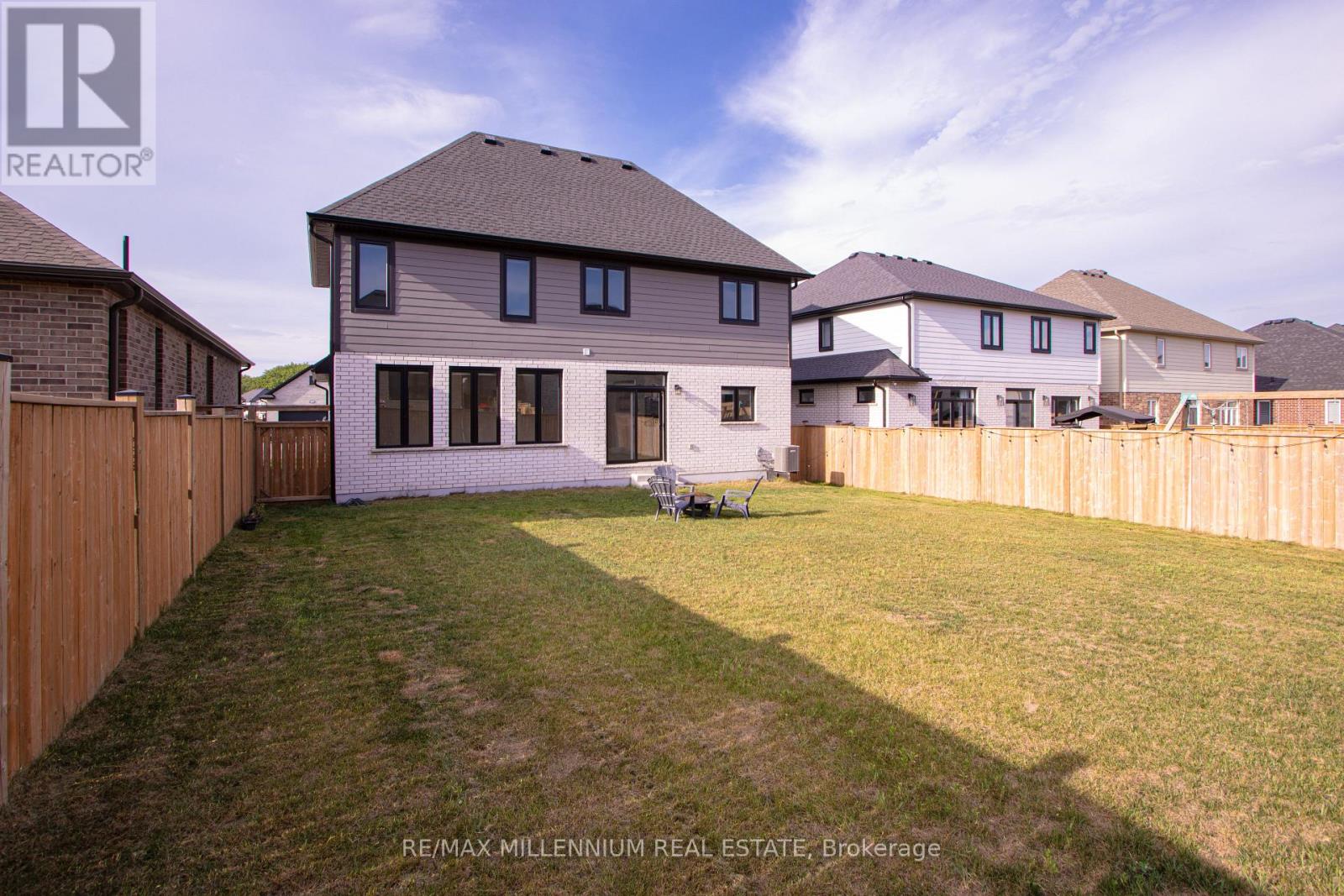 195 Boardwalk Way, Thames Centre, Ontario  N0L 1G2 - Photo 38 - X12397969