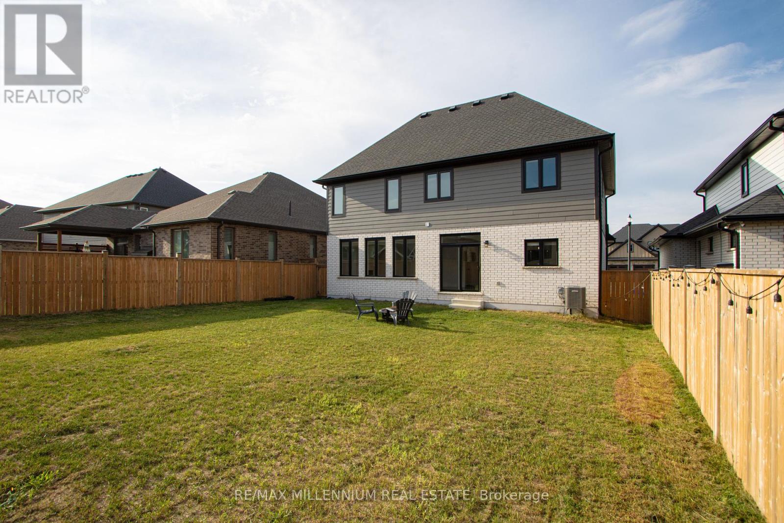 195 Boardwalk Way, Thames Centre, Ontario  N0L 1G2 - Photo 39 - X12397969