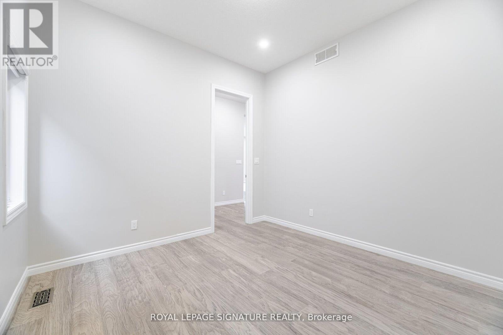 101 Sass Crescent, Brant, Ontario  N3L 0J3 - Photo 23 - X12398029