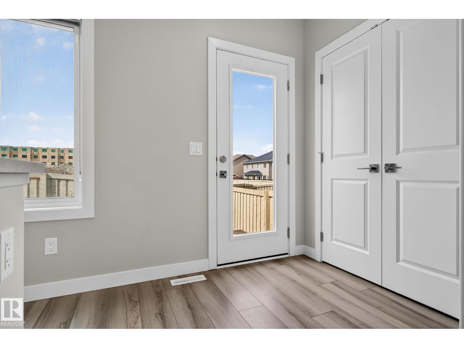 4883 Alwood Pt Sw, Edmonton, Alberta  T6W 4N1 - Photo 8 - E4457303