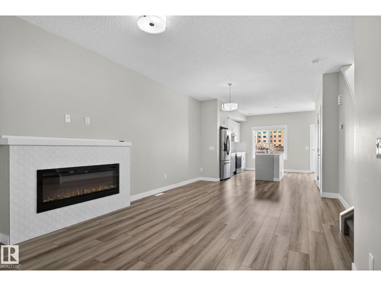 4883 Alwood Pt Sw, Edmonton, Alberta  T6W 4N1 - Photo 4 - E4457303