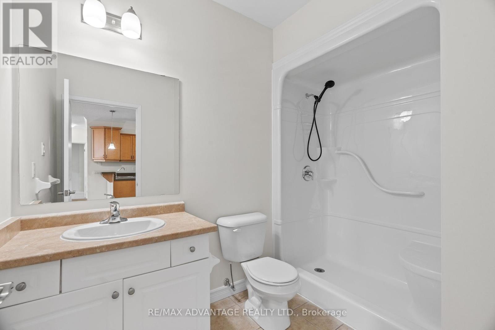 301 - 435 Colborne Street, London East, Ontario  N6B 2T2 - Photo 21 - X12398243