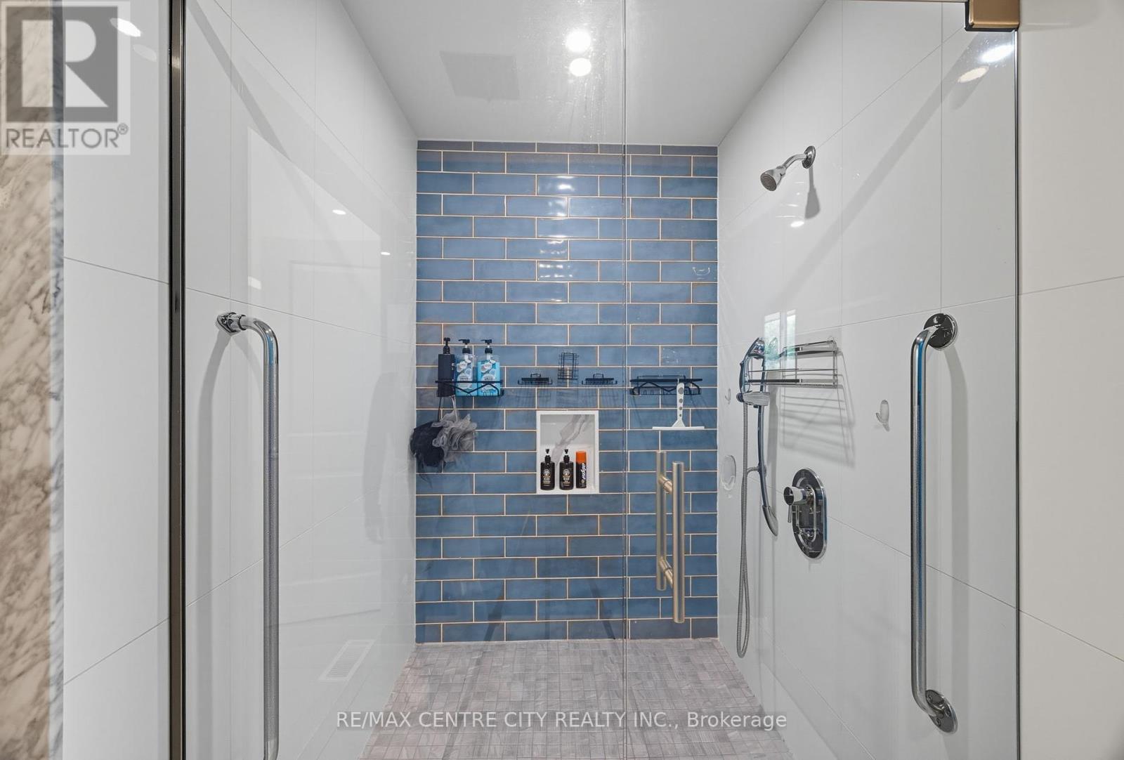 47 Patience Crescent, London South, Ontario  N6E 2K7 - Photo 19 - X12398319