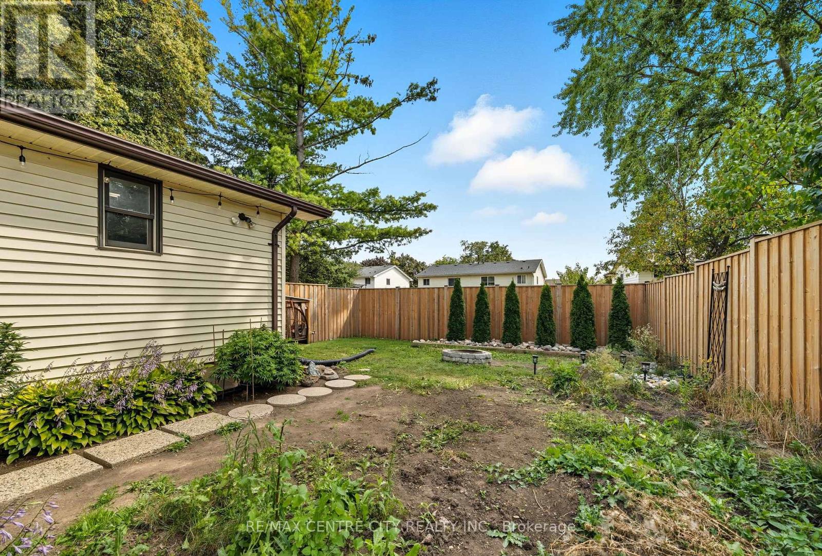 47 Patience Crescent, London South, Ontario  N6E 2K7 - Photo 29 - X12398319