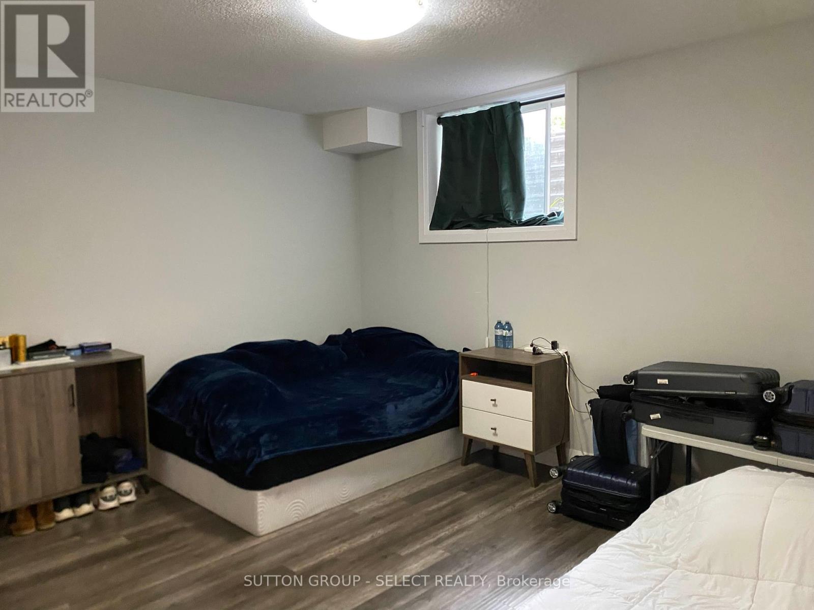 2783 Oriole Drive, London South, Ontario  N6M 0G9 - Photo 10 - X12398326