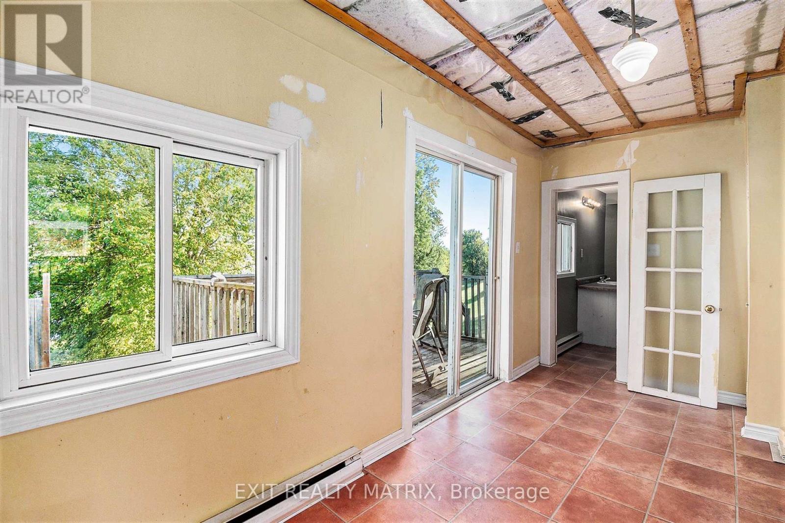 2877 Principale Street, Alfred And Plantagenet, Ontario  K0A 3K0 - Photo 10 - X12398228