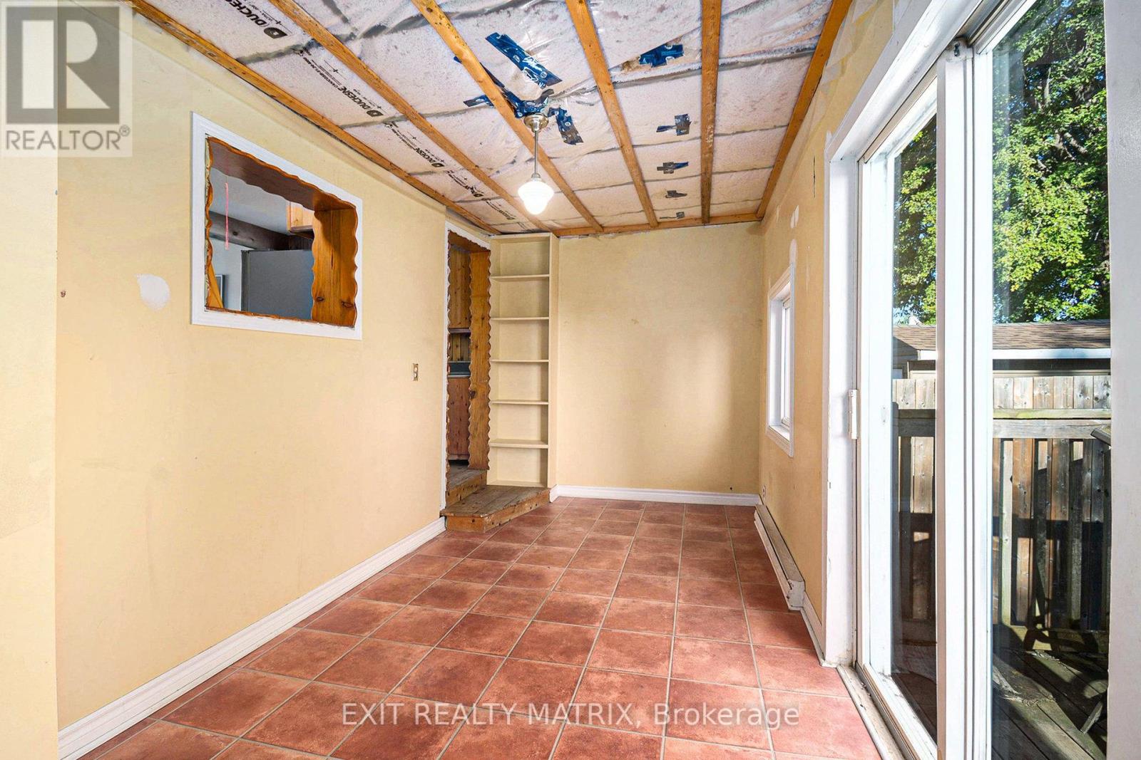2877 Principale Street, Alfred And Plantagenet, Ontario  K0A 3K0 - Photo 12 - X12398228