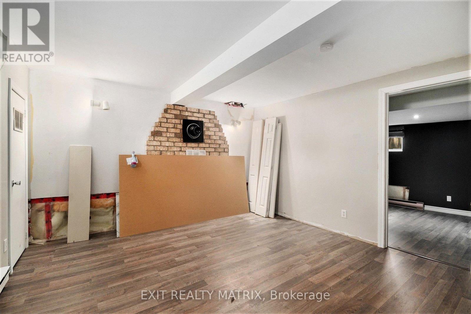 2877 Principale Street, Alfred And Plantagenet, Ontario  K0A 3K0 - Photo 14 - X12398228