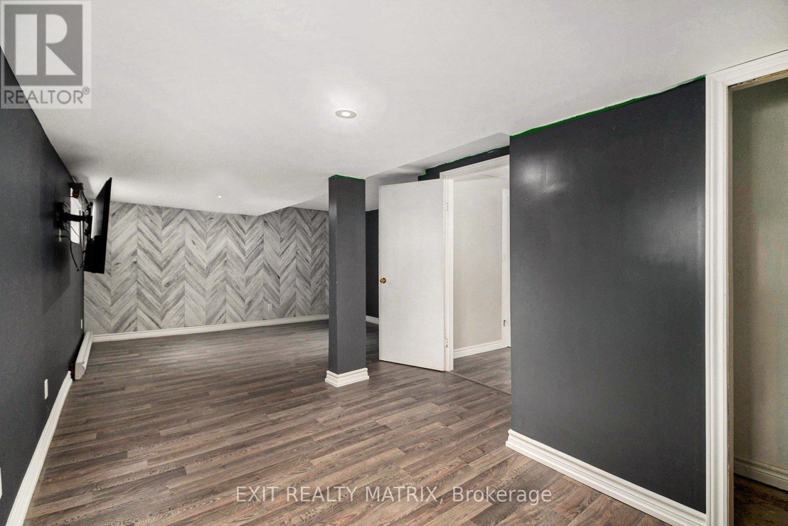2877 Principale Street, Alfred And Plantagenet, Ontario  K0A 3K0 - Photo 17 - X12398228