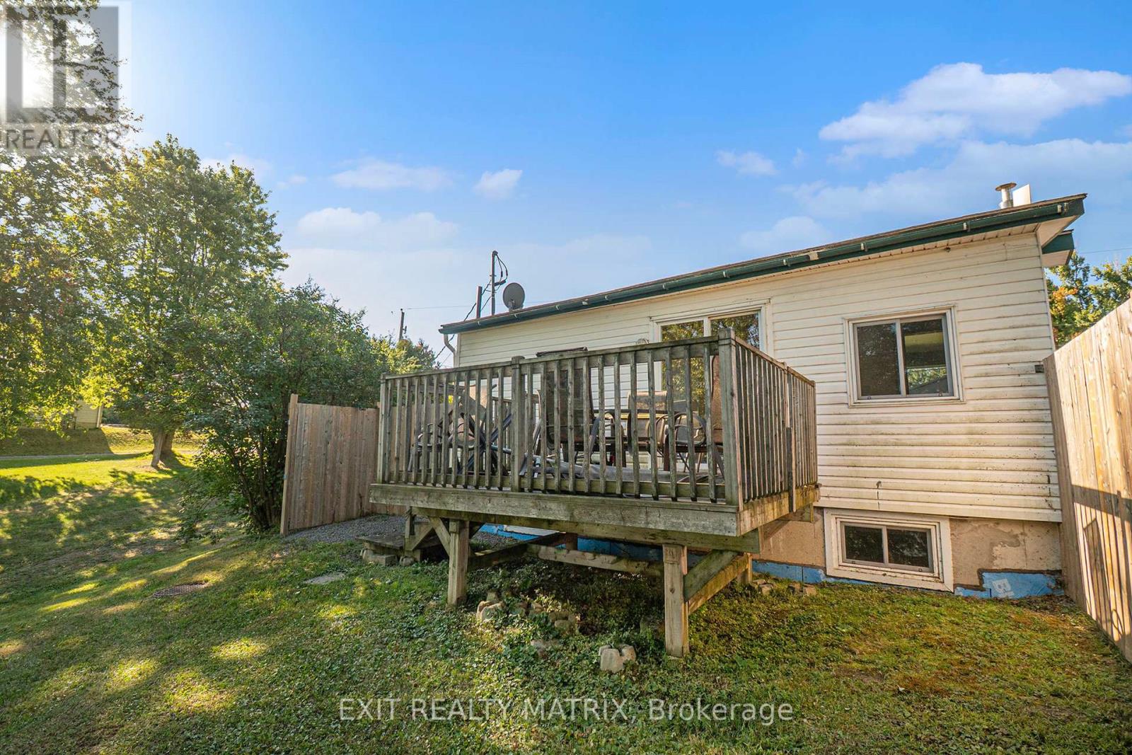 2877 Principale Street, Alfred And Plantagenet, Ontario  K0A 3K0 - Photo 22 - X12398228
