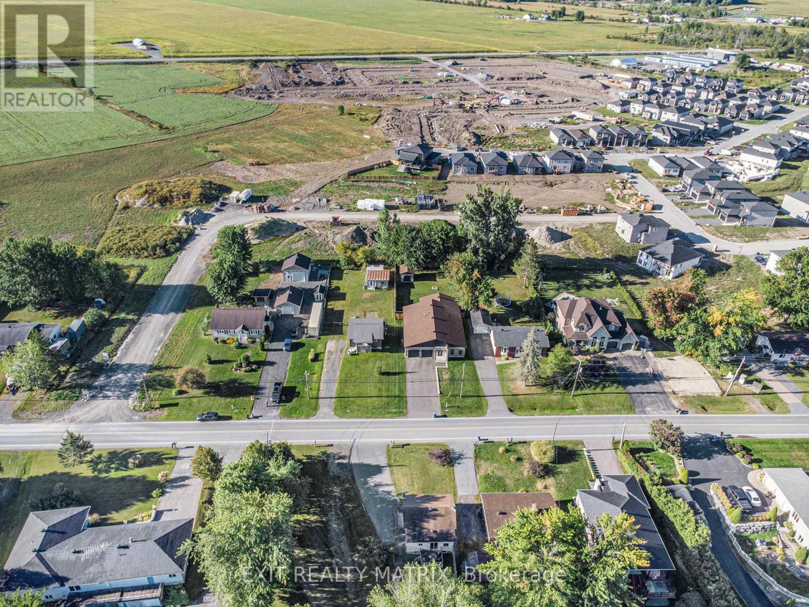 2877 Principale Street, Alfred And Plantagenet, Ontario  K0A 3K0 - Photo 25 - X12398228