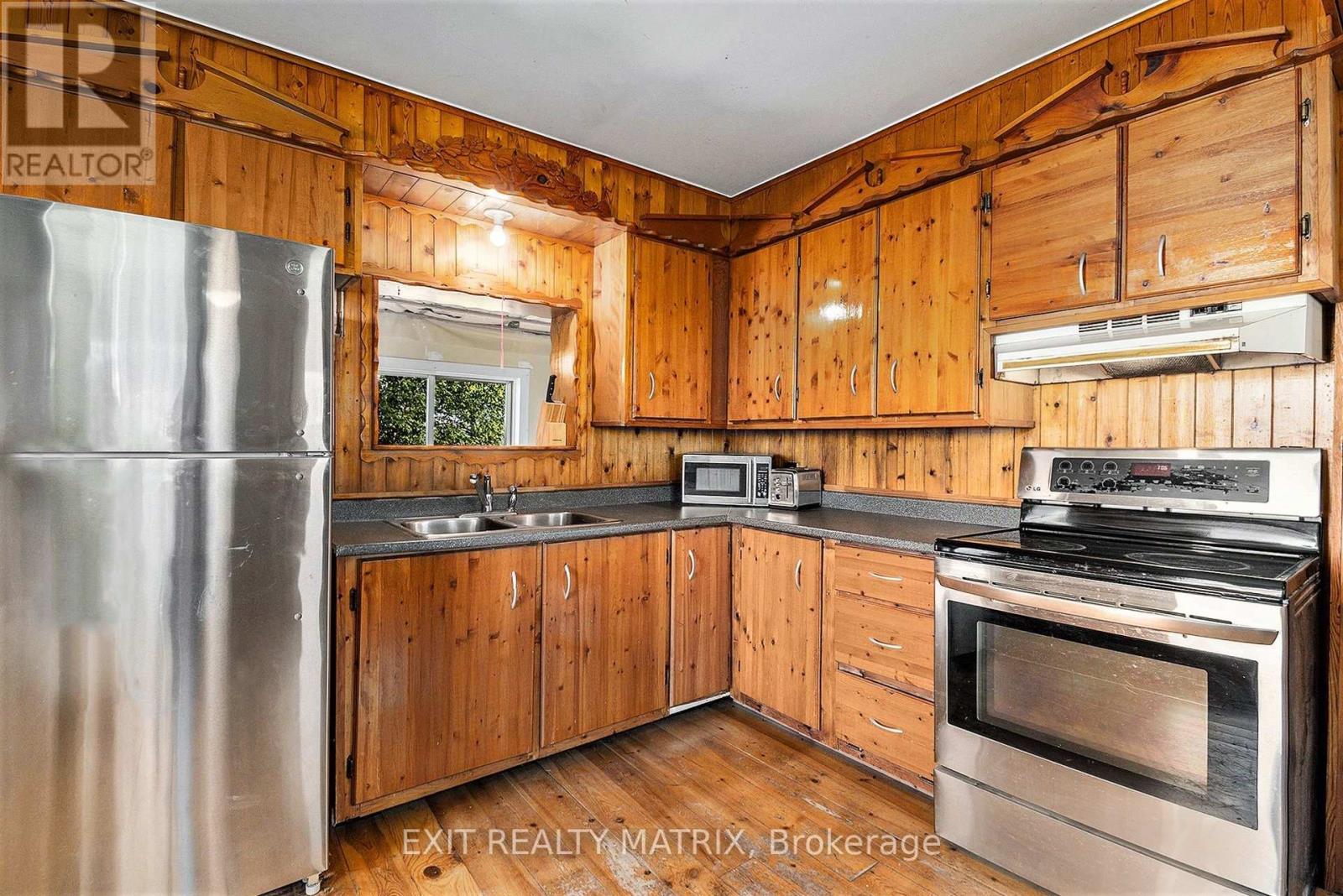 2877 Principale Street, Alfred And Plantagenet, Ontario  K0A 3K0 - Photo 8 - X12398228