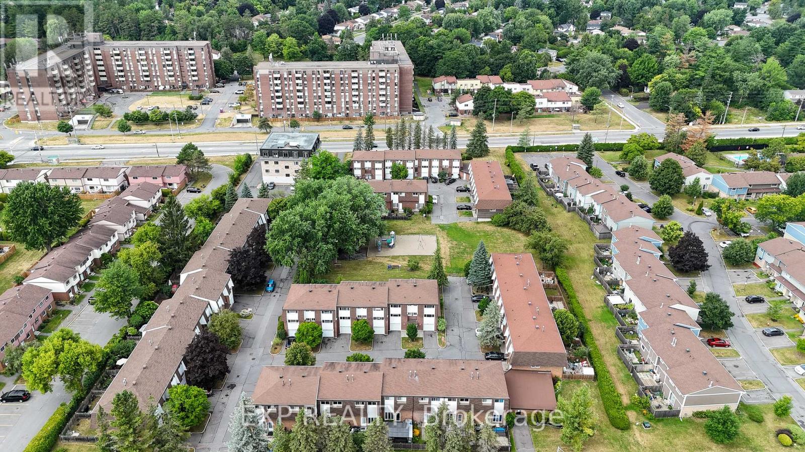 40 - 2296 Orient Park Drive, Ottawa, Ontario  K1B 4N6 - Photo 29 - X12398258