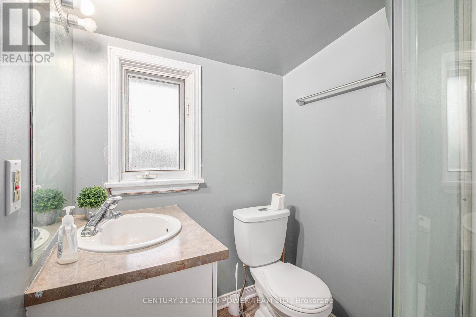 18 George St Street W, North Stormont, Ontario  K0A 1R0 - Photo 18 - X12398262