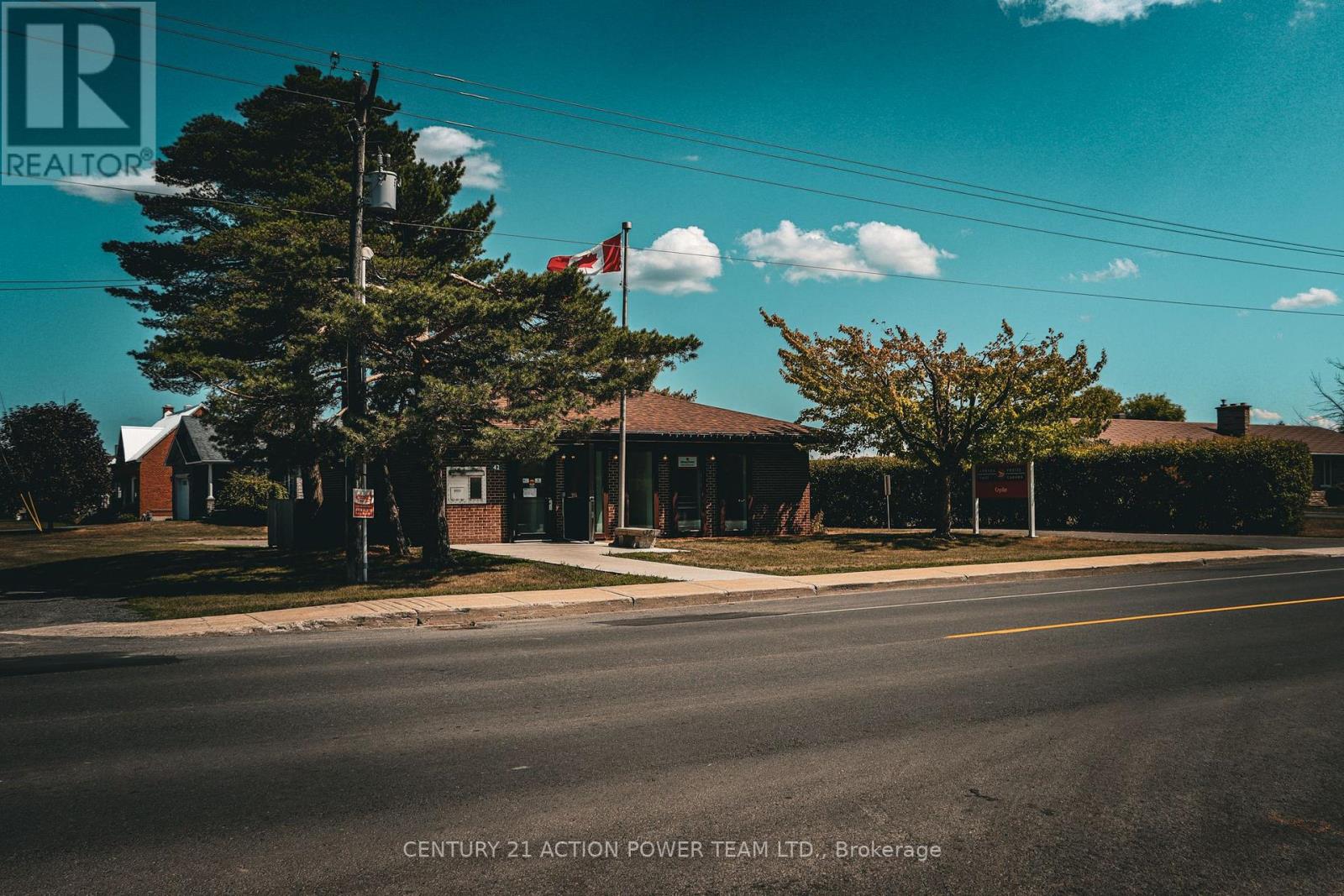18 George St Street W, North Stormont, Ontario  K0A 1R0 - Photo 30 - X12398262