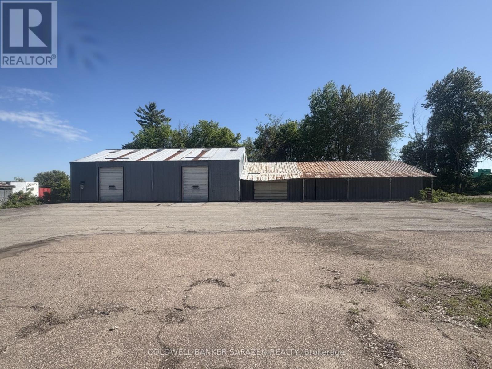276 Madawaska Boulevard, Arnprior, Ontario  K7S 1R6 - Photo 4 - X12398281