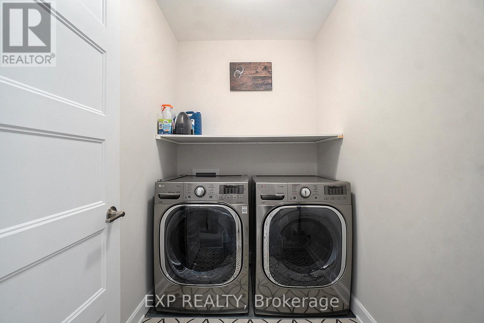704 Azure Street, Russell, Ontario  K4R 1E5 - Photo 25 - X12398282