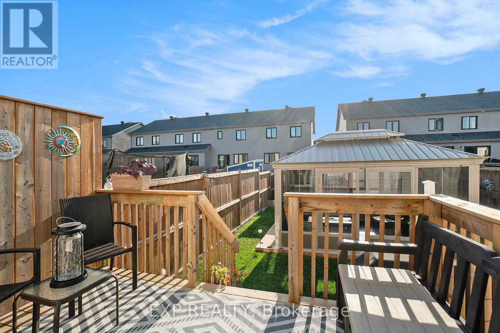 704 Azure Street, Russell, Ontario  K4R 1E5 - Photo 27 - X12398282