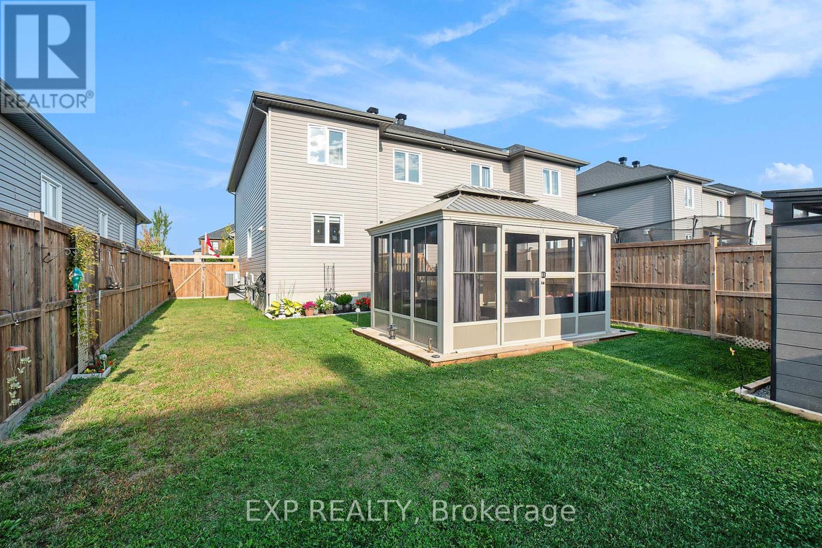 704 Azure Street, Russell, Ontario  K4R 1E5 - Photo 29 - X12398282