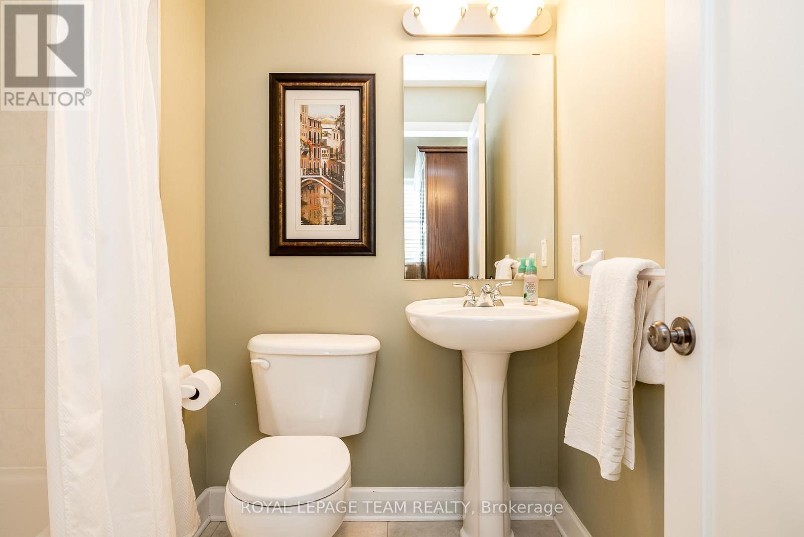 19 Turtle Point Private, Ottawa, Ontario  K2K 3P1 - Photo 27 - X12398288