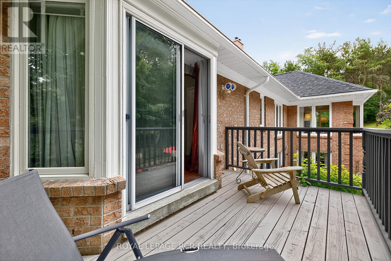 11 Foxfire Chase, Uxbridge, Ontario  L9P 0L1 - Photo 17 - N12398140