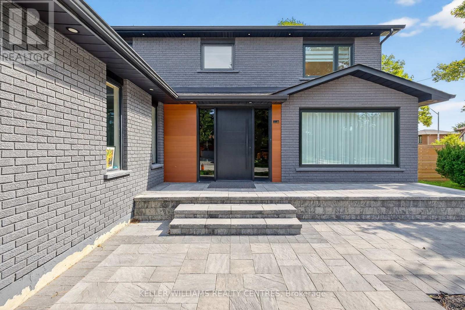 Property at 1 ROSEGARDEN CRESCENT image 2