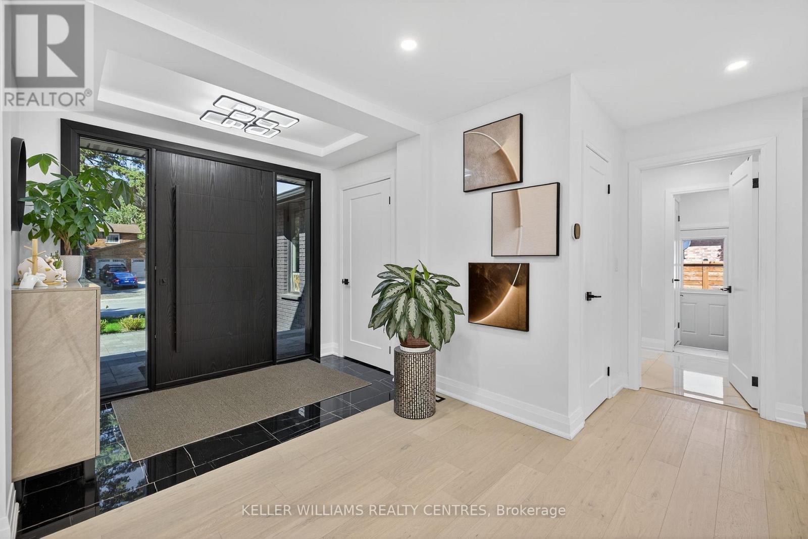 Property at 1 ROSEGARDEN CRESCENT image 5