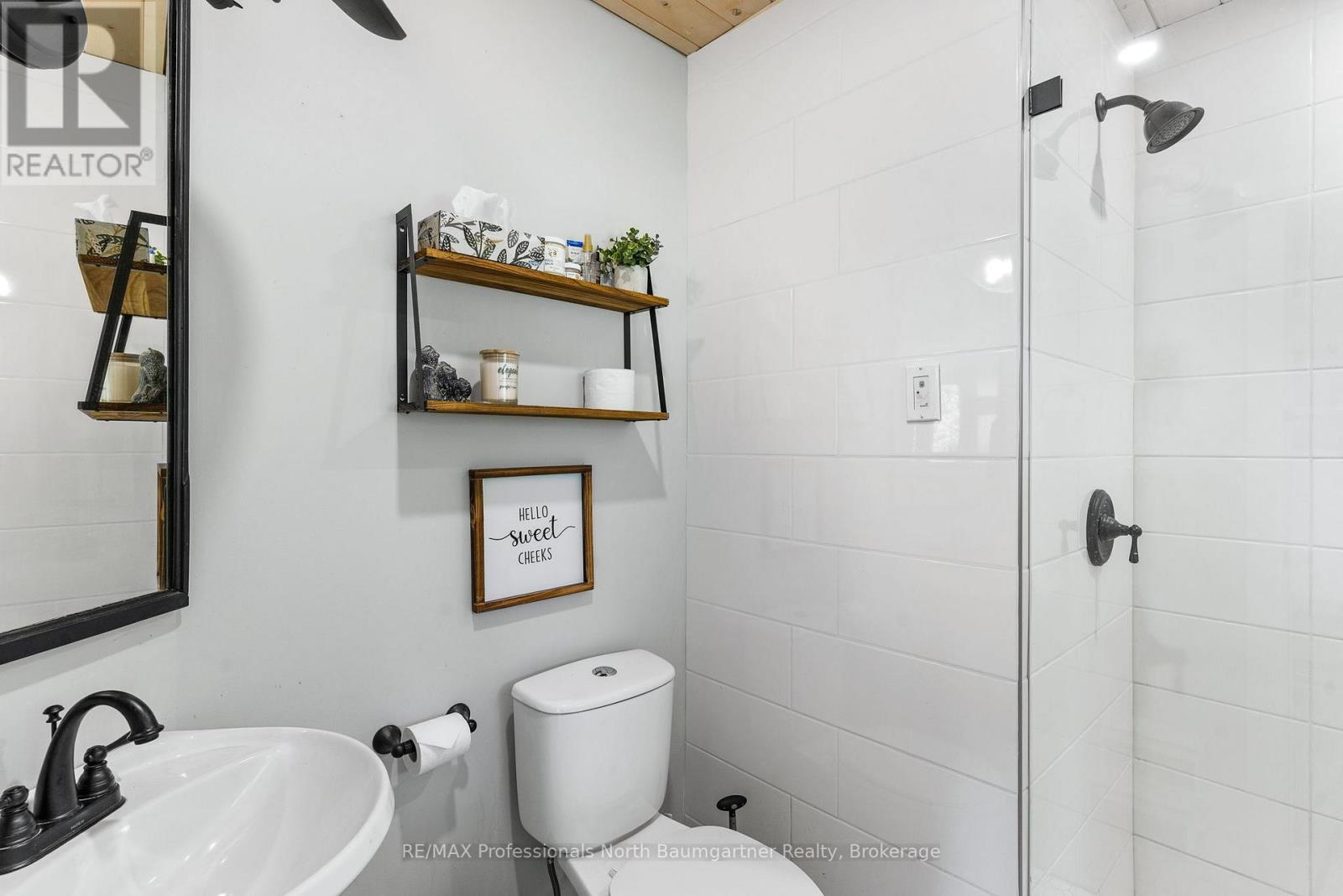 1850 Scotch Line Road, Minden Hills, Ontario  K0M 2K0 - Photo 14 - X12398280