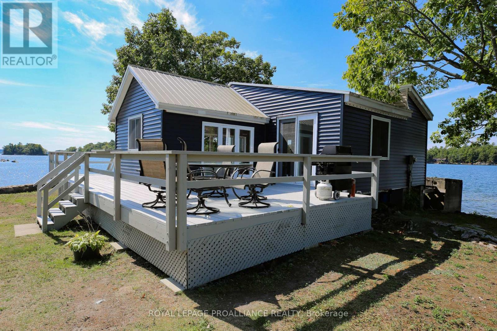 1 Black Cat Island, Frontenac Islands, Ontario  K0E 1L0 - Photo 20 - X12398227