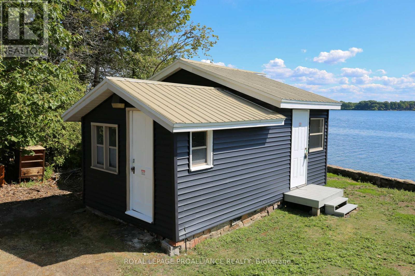 1 Black Cat Island, Frontenac Islands, Ontario  K0E 1L0 - Photo 23 - X12398227