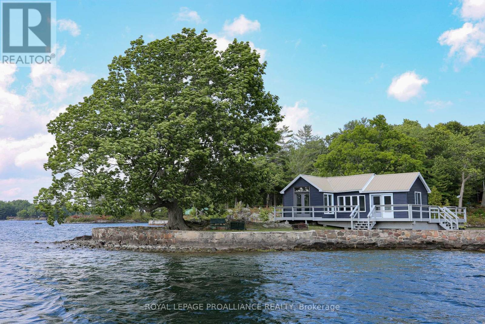 1 Black Cat Island, Frontenac Islands, Ontario  K0E 1L0 - Photo 25 - X12398227
