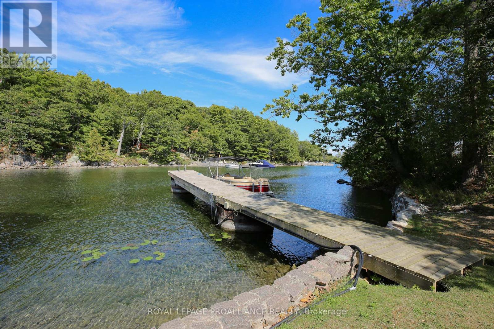 1 Black Cat Island, Frontenac Islands, Ontario  K0E 1L0 - Photo 32 - X12398227