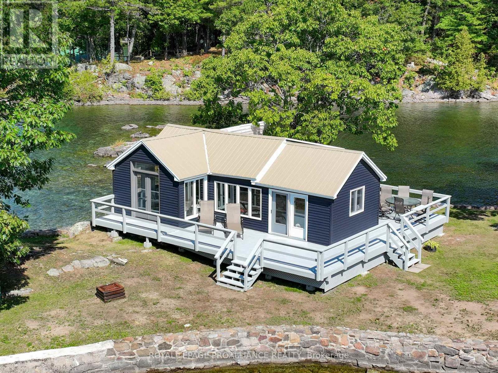 1 Black Cat Island, Frontenac Islands, Ontario  K0E 1L0 - Photo 33 - X12398227