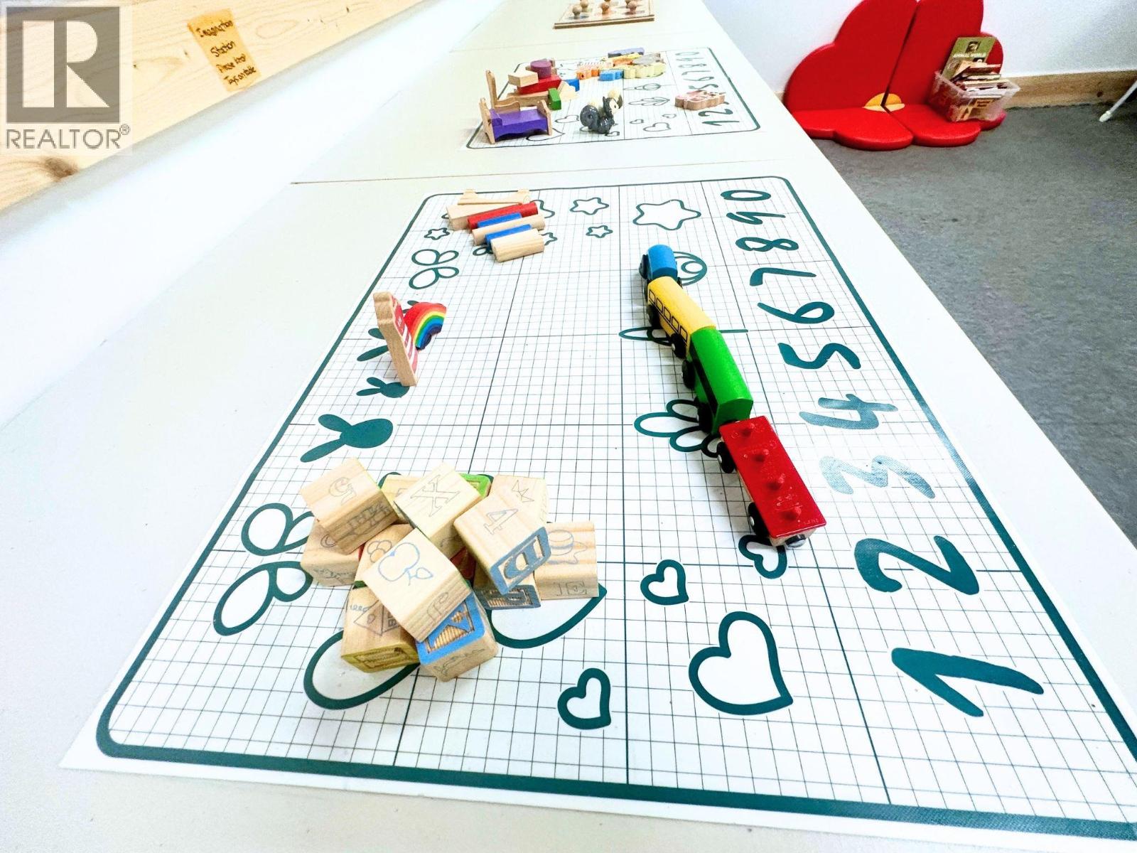 101b 2748 Lougheed Highway, Port Coquitlam, British Columbia  V3P 6P2 - Photo 12 - C8071866