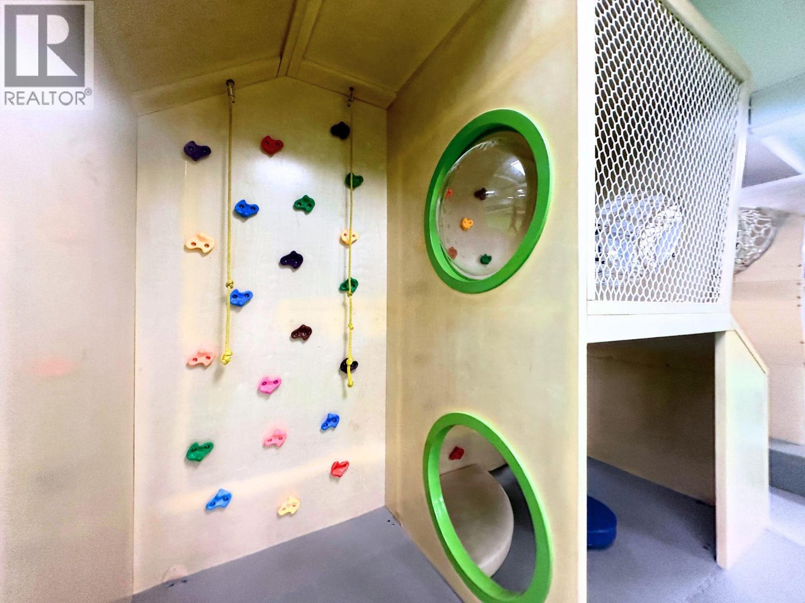 101b 2748 Lougheed Highway, Port Coquitlam, British Columbia  V3P 6P2 - Photo 3 - C8071866