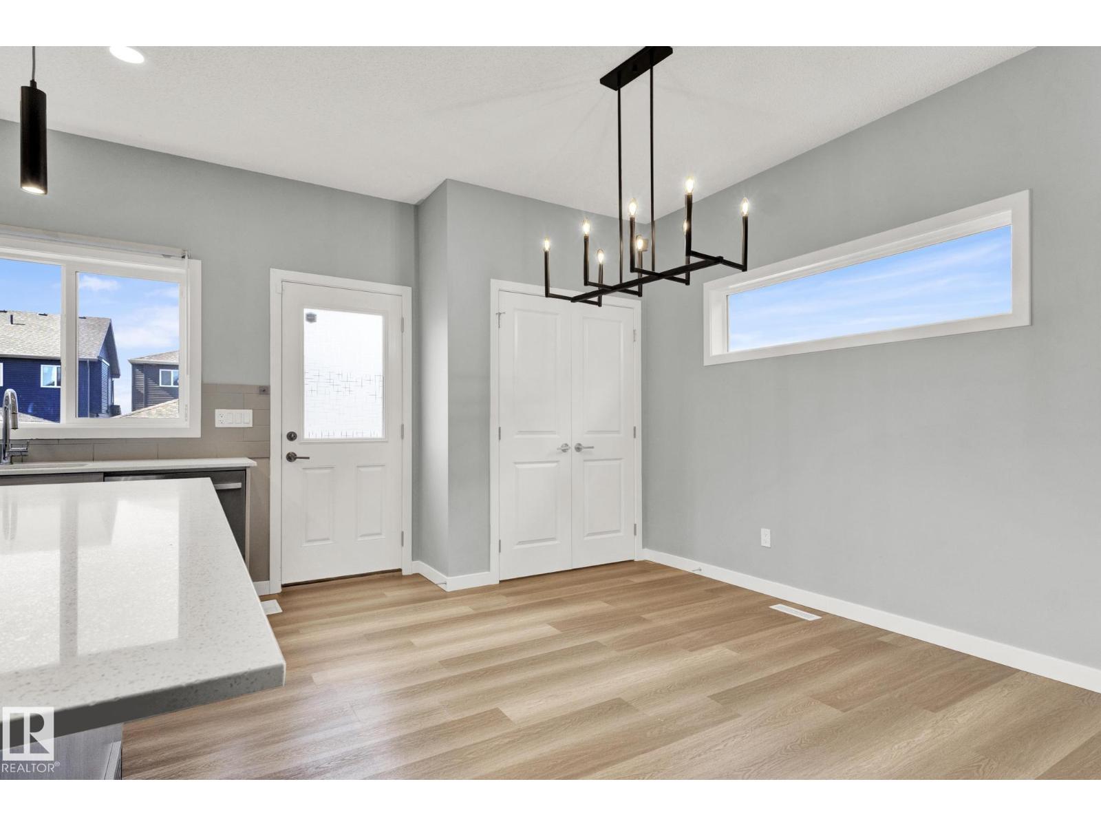 1627 Plum Circle Ci Sw, Edmonton, Alberta  T6X 2X1 - Photo 9 - E4457302