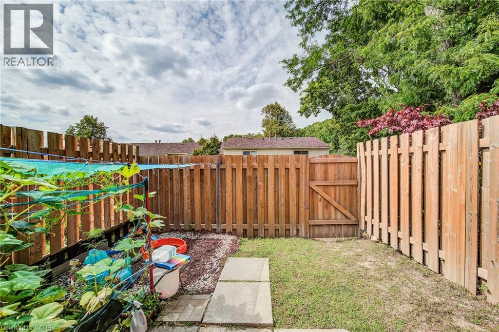 165 Green Valley Drive Unit# 16, Kitchener, Ontario  N2P 1K3 - Photo 21 - 40768850