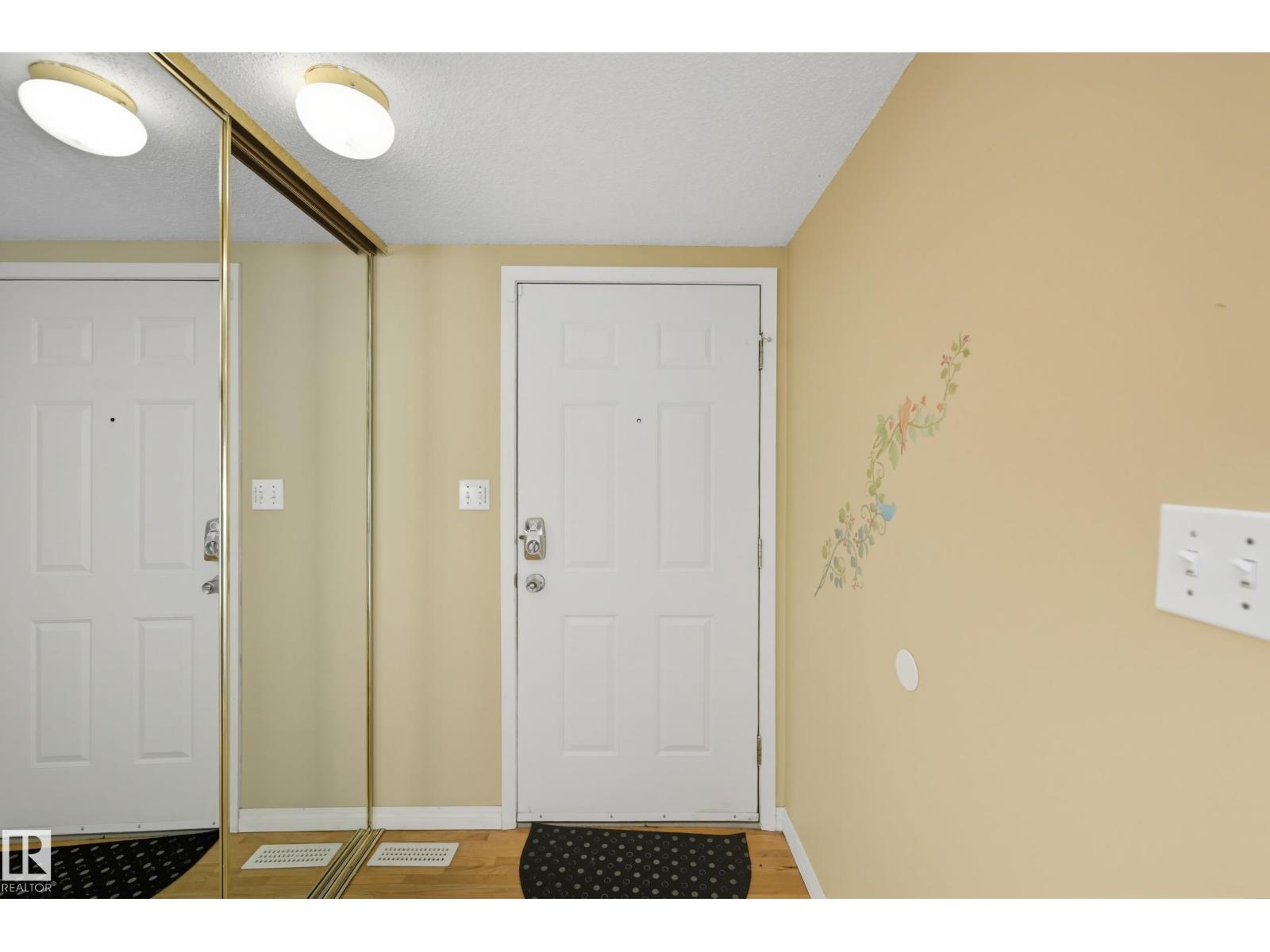 #55 603 Youville Dr E Nw, Edmonton, Alberta  T6L 6V8 - Photo 2 - E4457306
